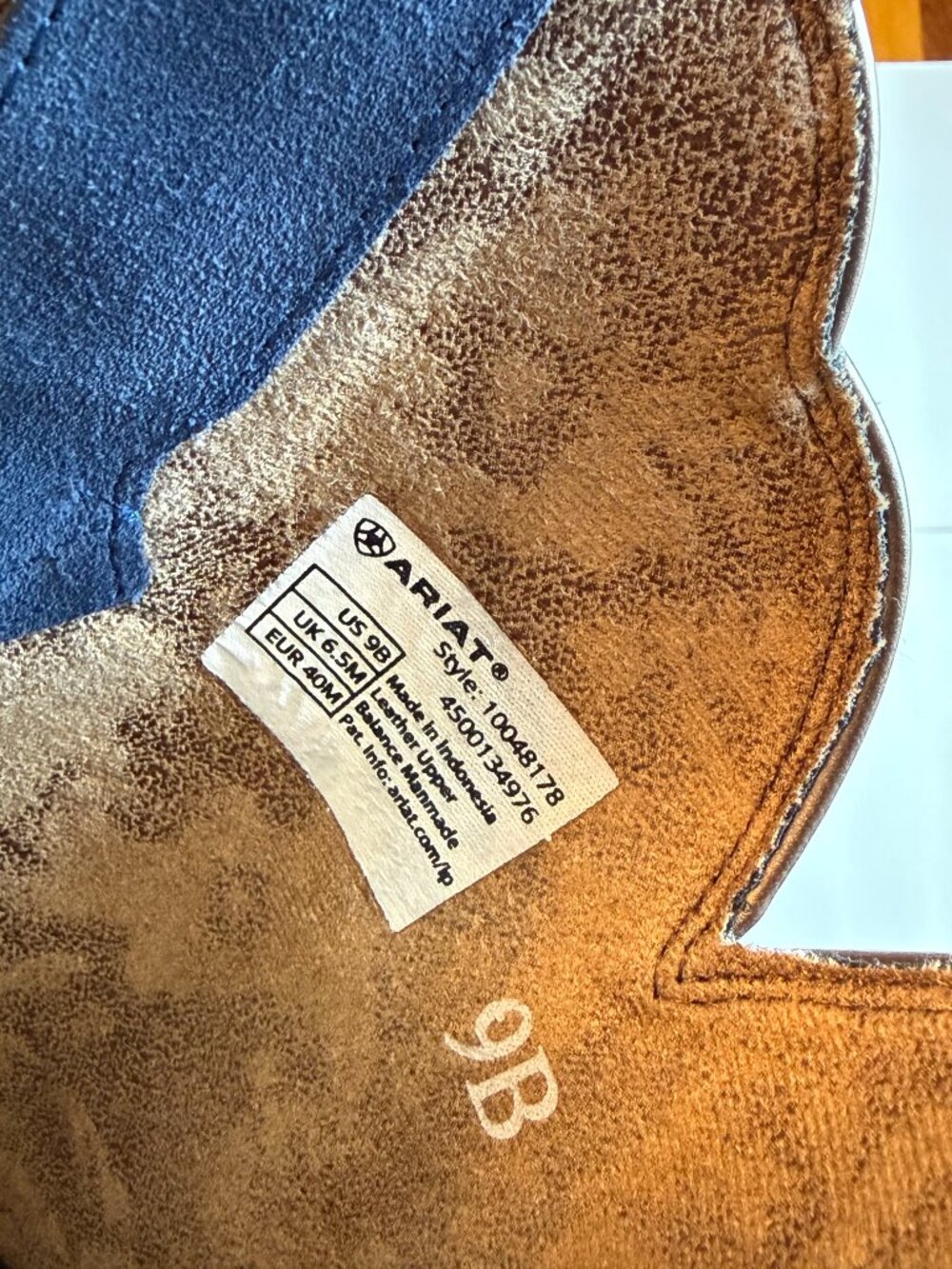 Ariat Navy Blue Suede Boots Women's size 9 - Picture 3 of 4